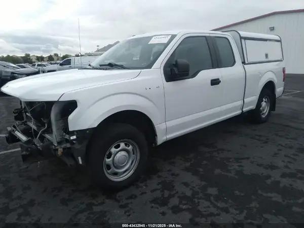 1FTEX1CB1JKF29757 2018 FORD F-150 - Image 2