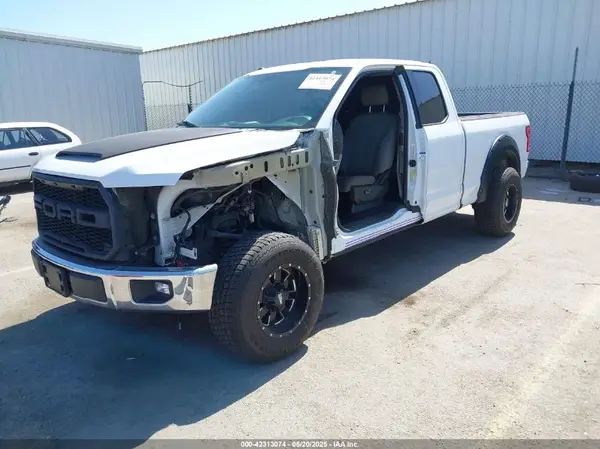 1FTEX1CF0GKE50849 2016 FORD F-150 - Image 2