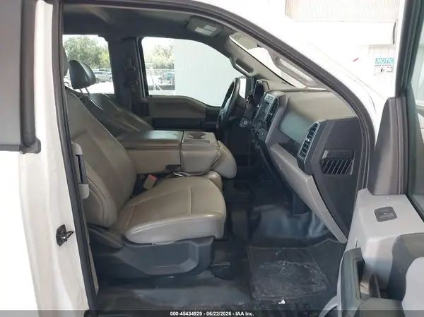 1FTEX1CF2GKE77552 2016 FORD F-150 - Image 1