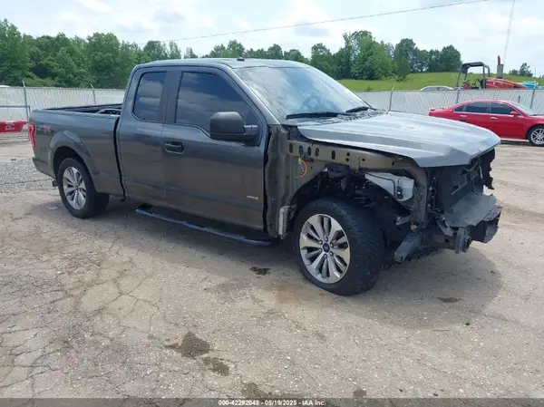 1FTEX1CP1HFC17811 2017 FORD F-150 - Image 1