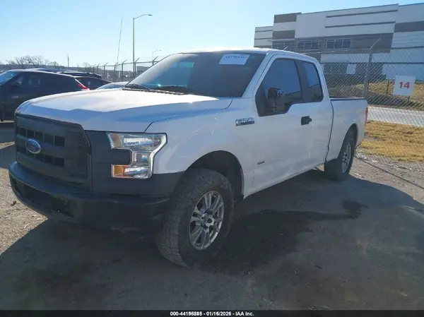 1FTEX1CP2GKF57264 2016 FORD F-150 - Image 2
