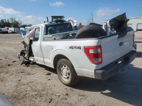 1FTEX1EB0NKE10780 2022 FORD F-150 - Image 2