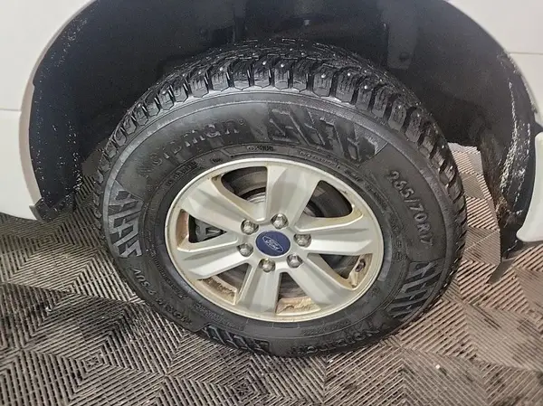 1FTEX1EP2JFD30637 2018 FORD F-150 - Image 2