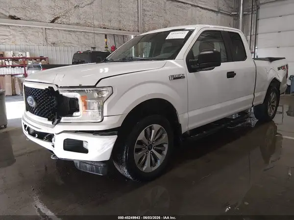 1FTEX1EP2JKF82413 2018 FORD F-150 - Image 2