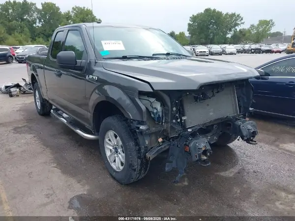 1FTEX1EP6JKF75965 2018 FORD F-150 - Image 1