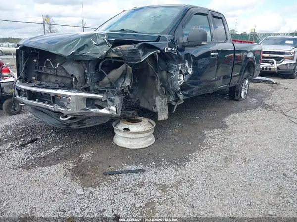 1FTEX1EP8GFA84704 2016 FORD F-150 - Image 2