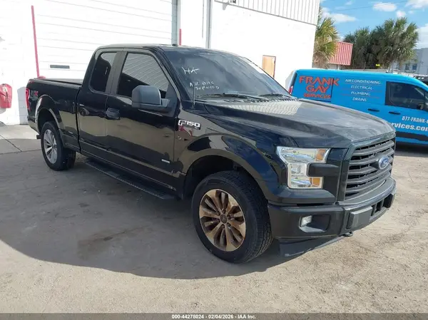1FTEX1EPXHFC00812 2017 FORD F-150 - Image 1