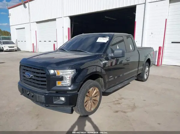 1FTEX1EPXHFC00812 2017 FORD F-150 - Image 2