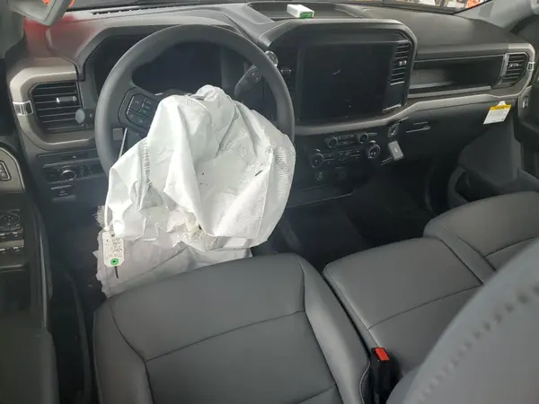 2025 FORD F-150 auction photo 8