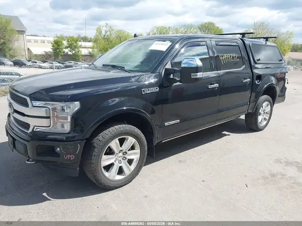 1FTFW1E10JFD52736 2018 FORD F-150 - Image 2