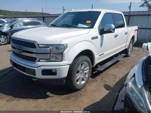 1FTFW1E10KFB03516 2019 FORD F-150 - Image 2