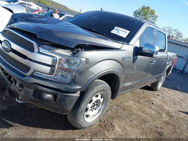 1FTFW1E11KFA31421 2019 FORD F-150 - Image 2