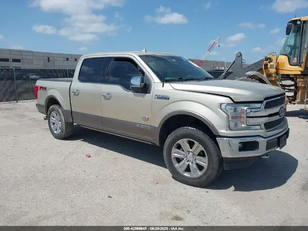 1FTFW1E12JFD70767 2018 FORD F-150 - Image 1