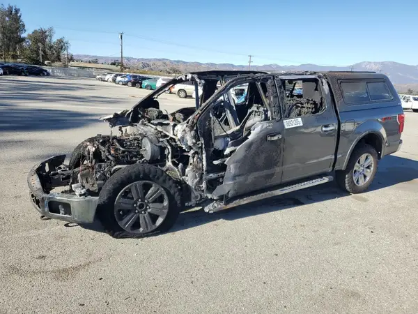 1FTFW1E13JFE60719 2018 FORD F-150 - Image 1