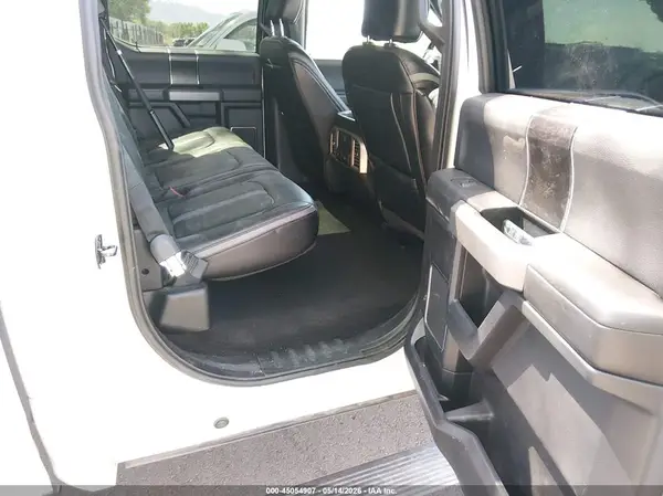 1FTFW1E14JFC54289 2018 FORD F-150 - Image 8