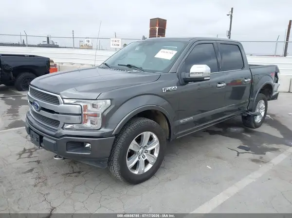 1FTFW1E14JFD86467 2018 FORD F-150 - Image 2