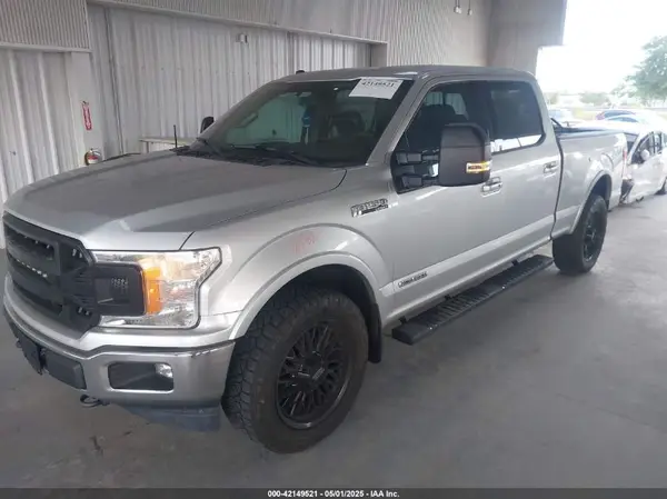 1FTFW1E14JFE70076 2018 FORD F-150 - Image 2