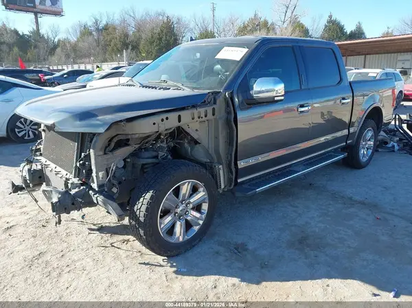 1FTFW1E15JFD84419 2018 FORD F-150 - Image 2