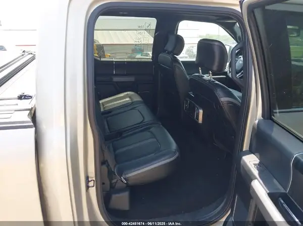 1FTFW1E15JFE50161 2018 FORD F-150 - Image 8
