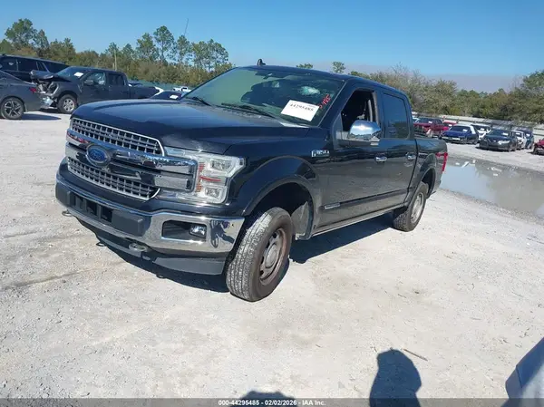 1FTFW1E16KFB11782 2019 FORD F-150 - Image 2