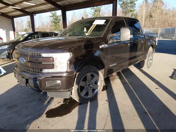 1FTFW1E19JFE18071 2018 FORD F-150 - Image 2