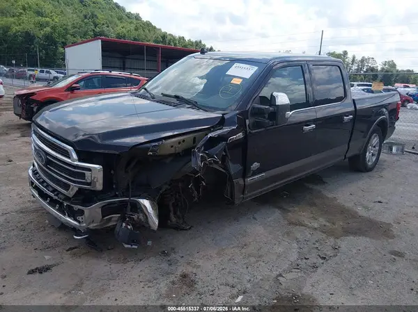 1FTFW1E19JFE25568 2018 FORD F-150 - Image 2