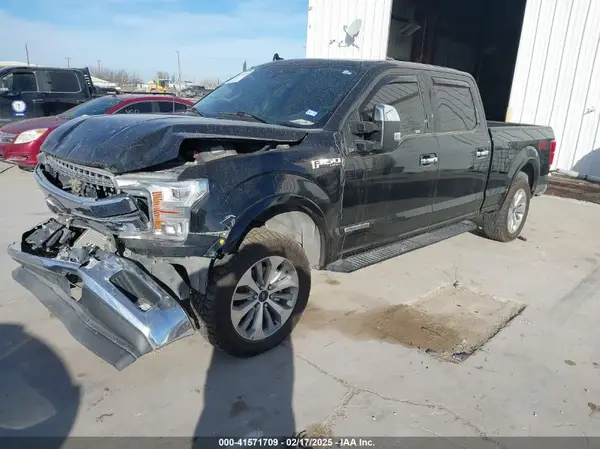 1FTFW1E19JFE70770 2018 FORD F-150 - Image 2
