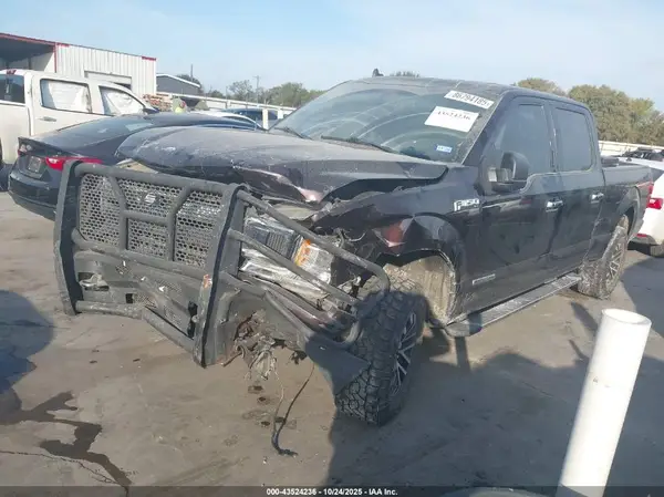 1FTFW1E19KFD52770 2019 FORD F-150 - Image 2