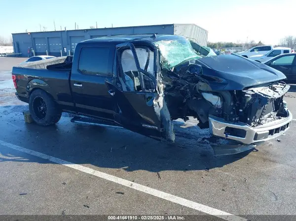 1FTFW1E1XJFD64036 2018 FORD F-150 - Image 1