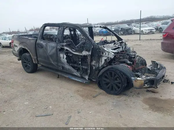 1FTFW1E1XKFB61231 2019 FORD F-150 - Image 1