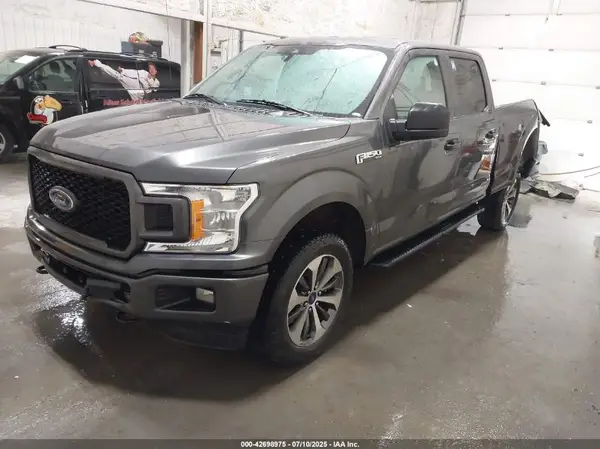 1FTFW1E40KKC37055 2019 FORD F-150 - Image 2