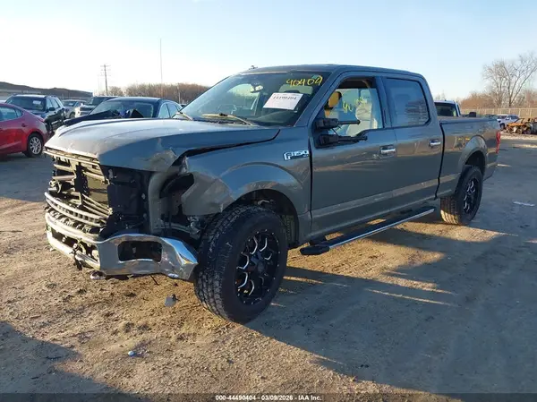 1FTFW1E40KKE37482 2019 FORD F-150 - Image 2