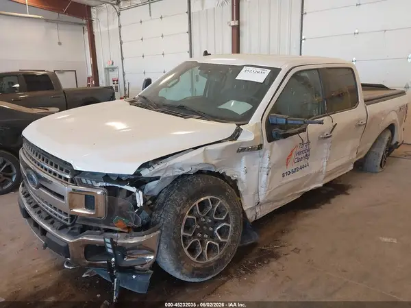 1FTFW1E40LFA52305 2020 FORD F-150 - Image 2