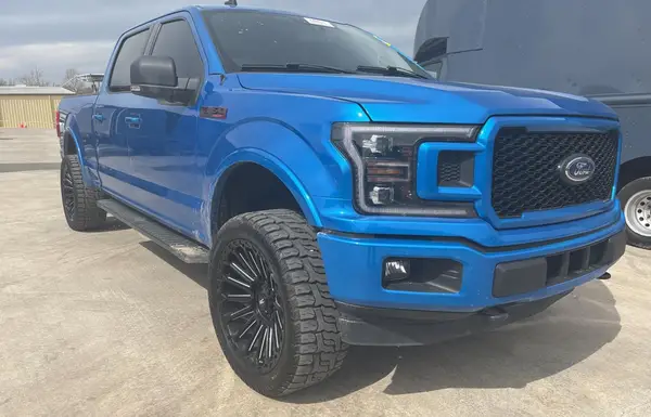 1FTFW1E41LFA70165 2020 FORD F-150 - Image 1