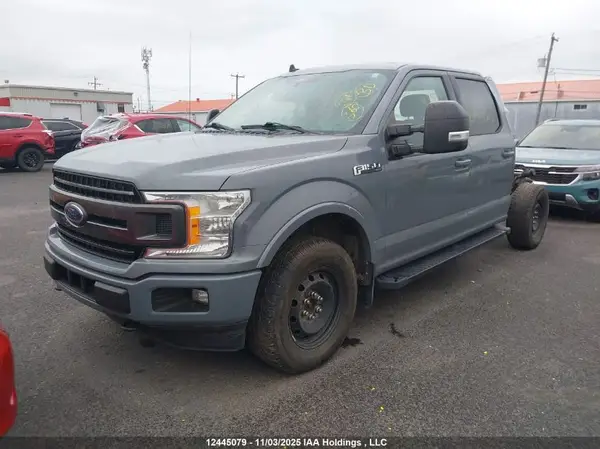 1FTFW1E44KFB72316 2019 FORD F-150 - Image 2