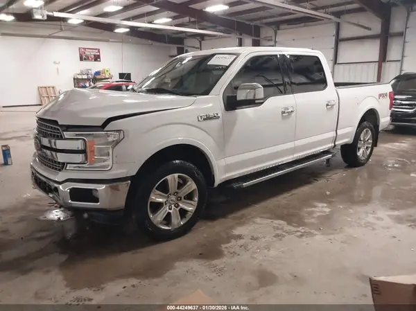 1FTFW1E46KKC55284 2019 FORD F-150 - Image 2