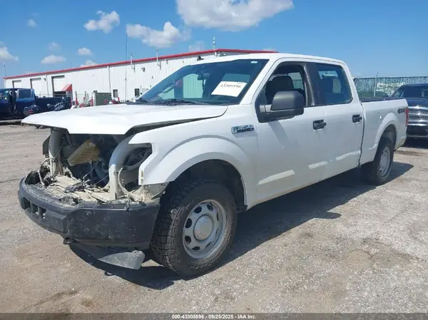1FTFW1E46LKE45541 2020 FORD F-150 - Image 2