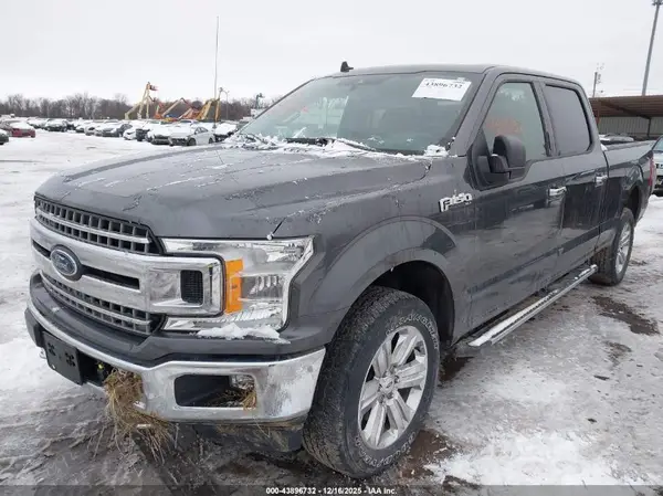 1FTFW1E49KFB79164 2019 FORD F-150 - Image 2