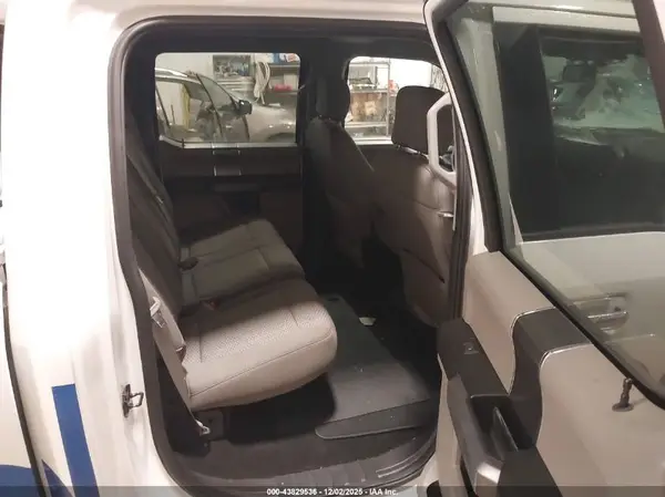 1FTFW1E50JFA24798 2018 FORD F-150 - Image 8