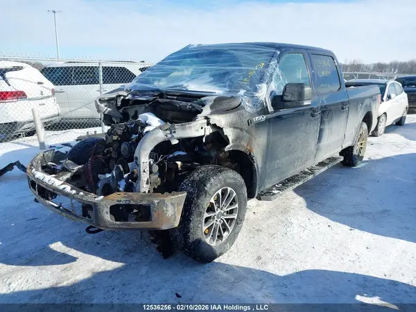 1FTFW1E50JFA38104 2018 FORD F-150 - Image 2