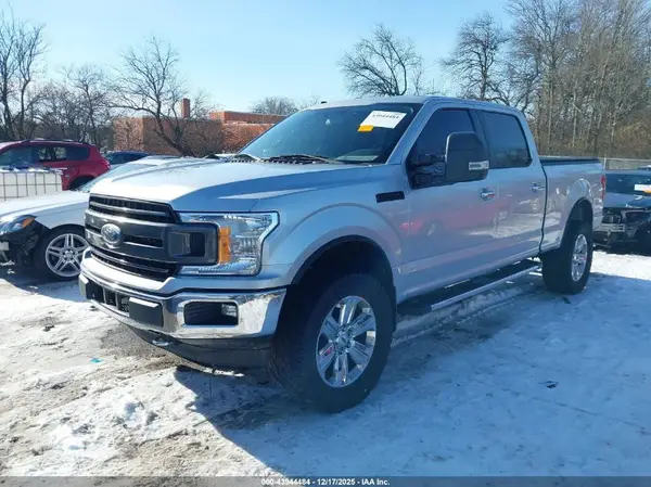 1FTFW1E50JFC72727 2018 FORD F-150 - Image 2