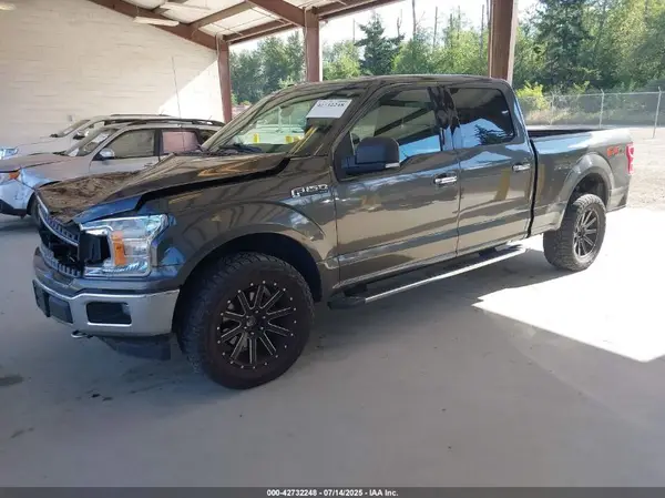 1FTFW1E50JKC70676 2018 FORD F-150 - Image 2