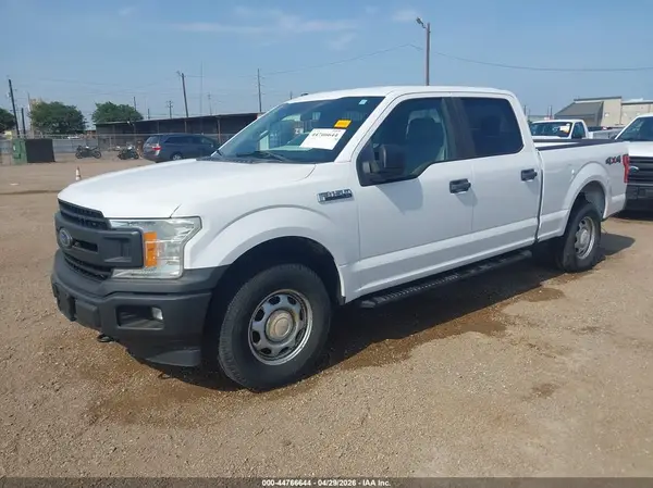1FTFW1E50JKE38431 2018 FORD F-150 - Image 2