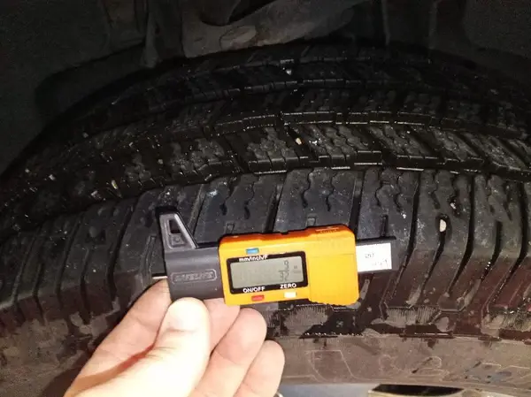 1FTFW1E50KKD52053 2019 FORD F-150 - Image 1