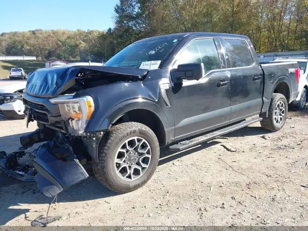 1FTFW1E50PFA71614 2023 FORD F-150 - Image 2
