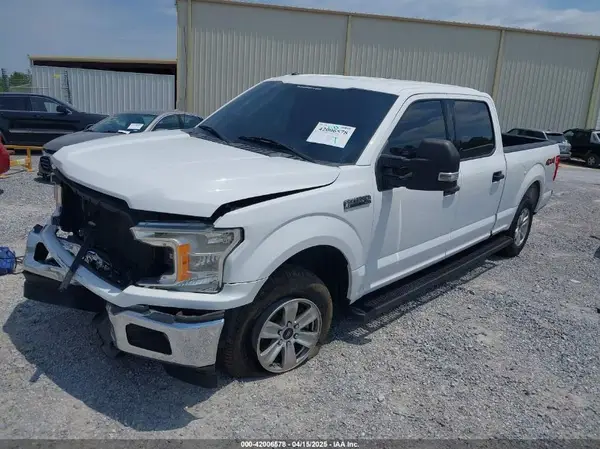 1FTFW1E51JKC72887 2018 FORD F-150 - Image 2