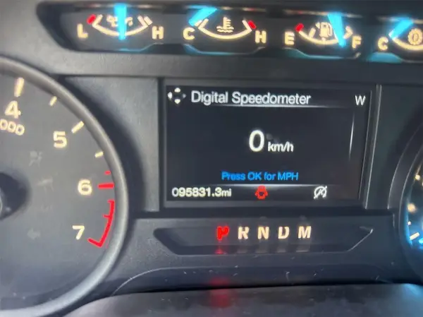 1FTFW1E51KKC16952 2019 FORD F-150 - Image 2