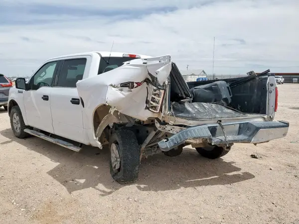 1FTFW1E53JKE55692 2018 FORD F-150 - Image 2