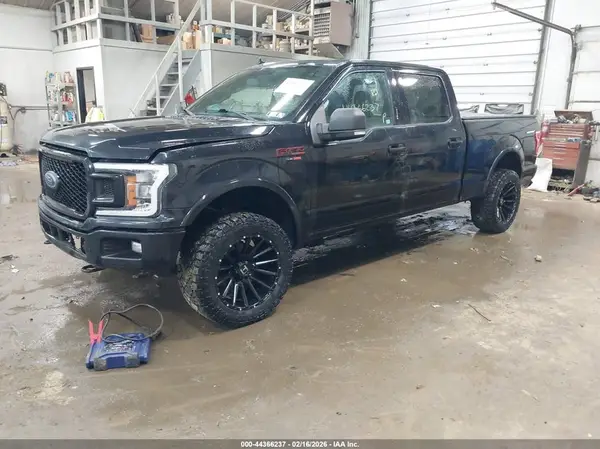 1FTFW1E54JFD34744 2018 FORD F-150 - Image 2