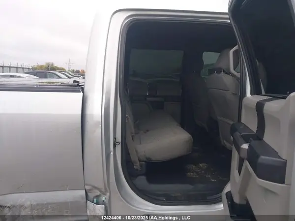1FTFW1E54KFB70025 2019 FORD F-150 - Image 8